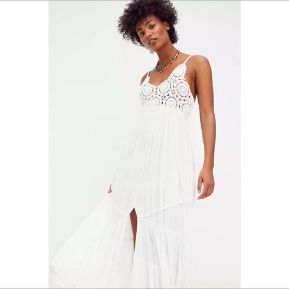 NWT FREE PEOPLE Sz S CROCHET TOP INESA MAXI - Picture 1 of 3